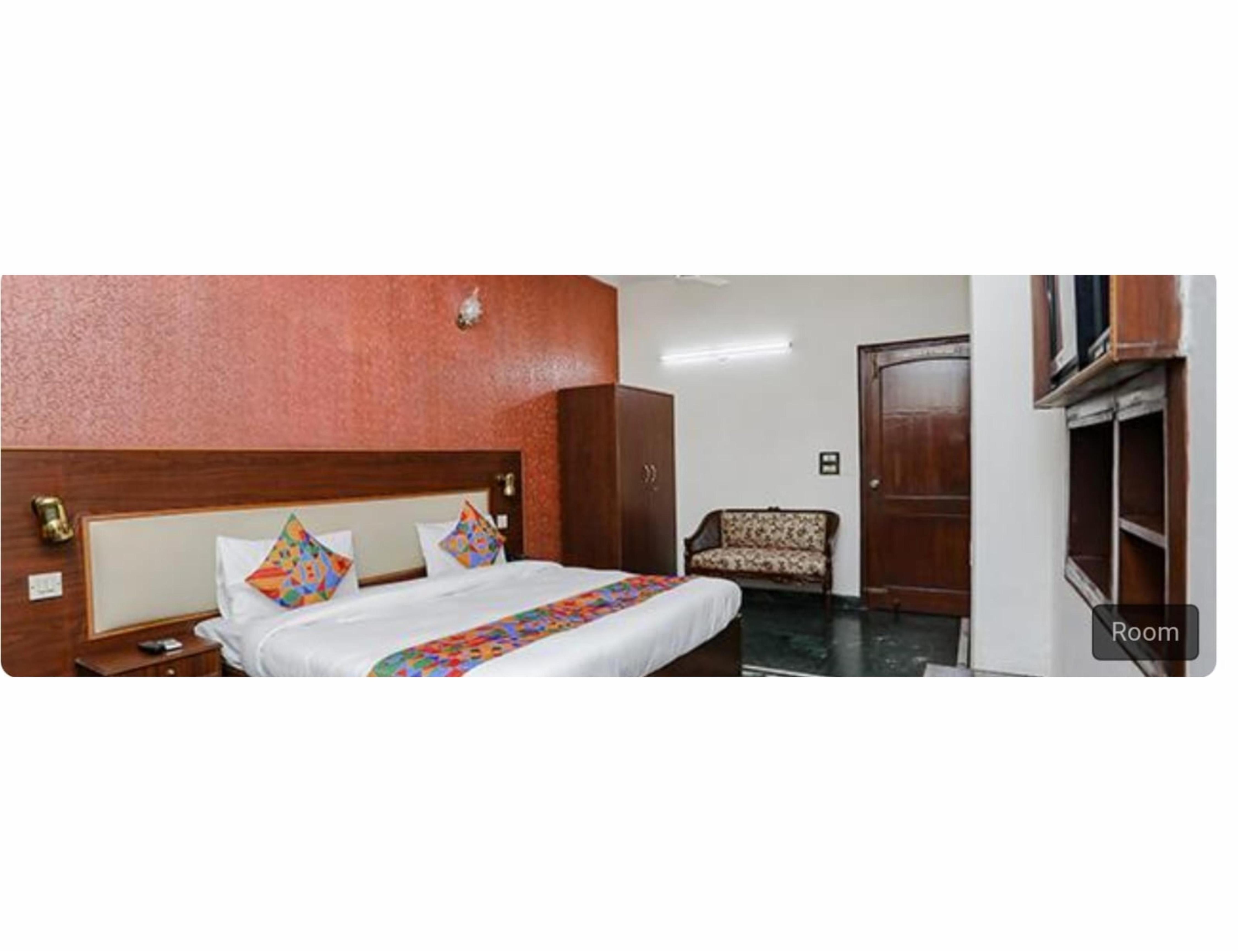Primero Residency @MG ROAD - Tap to explore photos