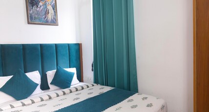 Hotel Parth Inn Room Type - Budget Double Room