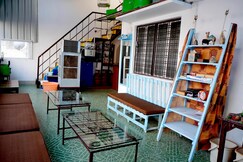 Banaras Gully House | Dorms & Rooms