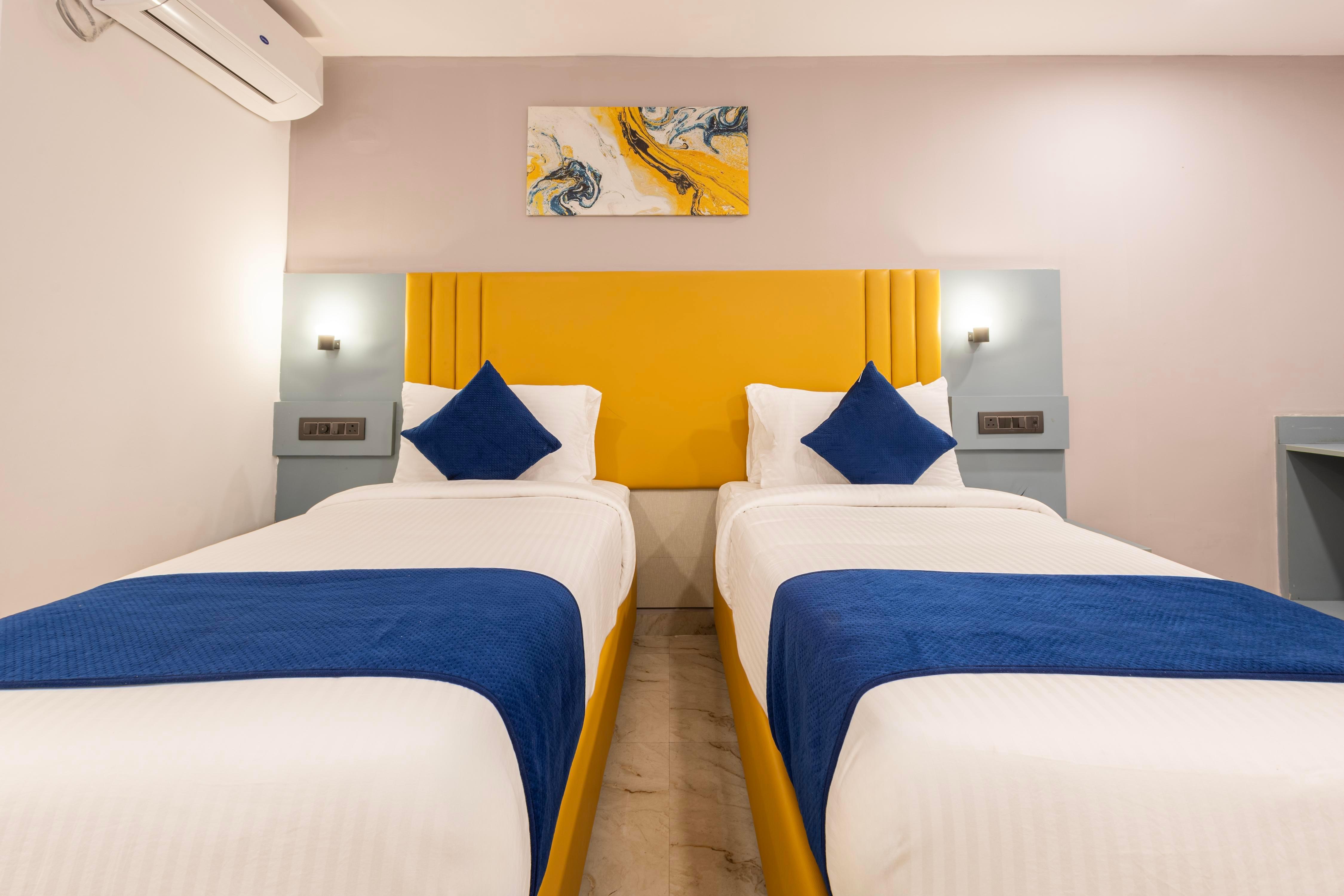 Hotel spring stays financial district - Tap to explore photos