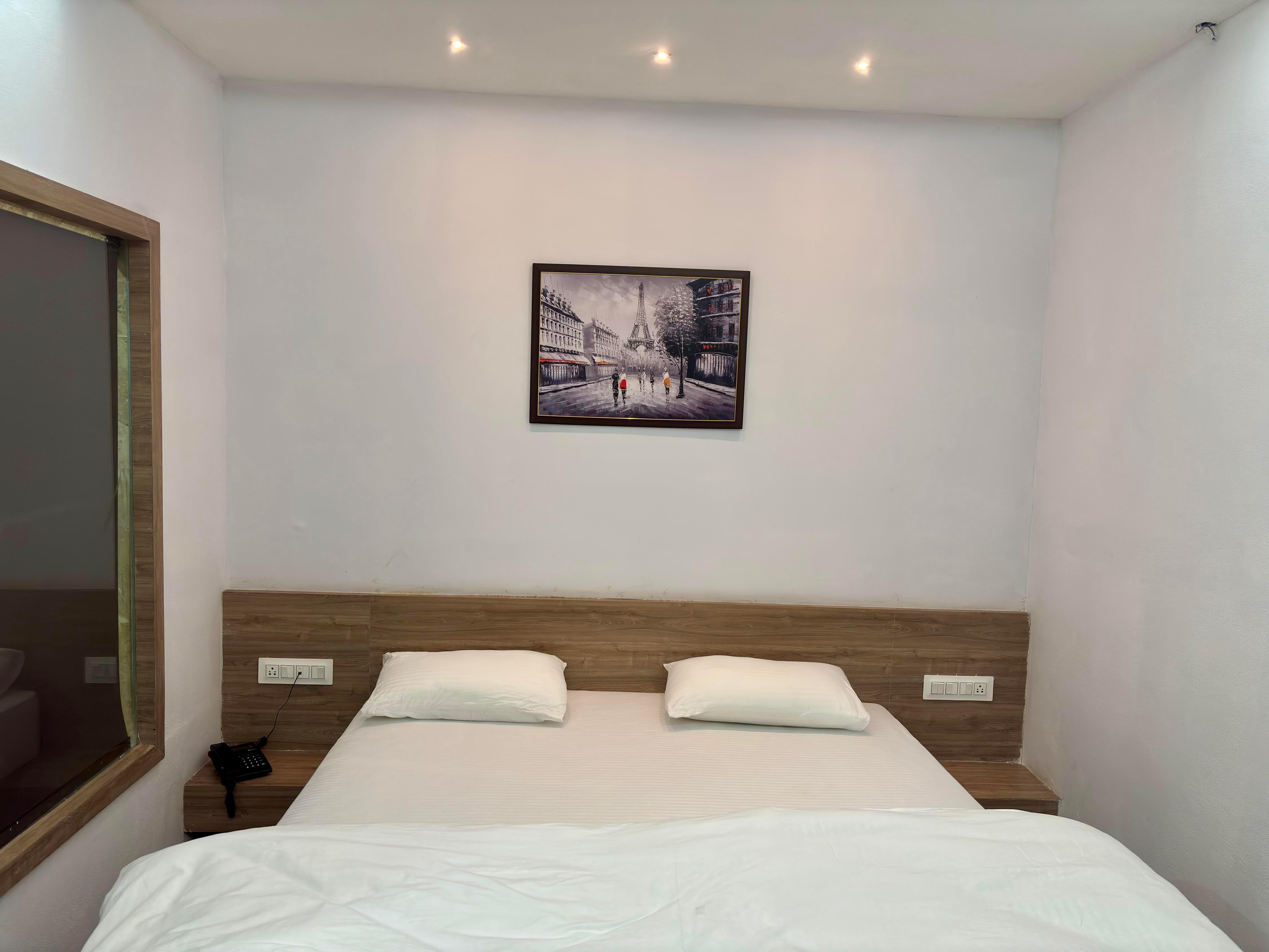 VFC - Sports Club Room Type - Deluxe Room