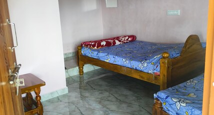 AKASH HOMESTAY Room Type - Bedroom 7