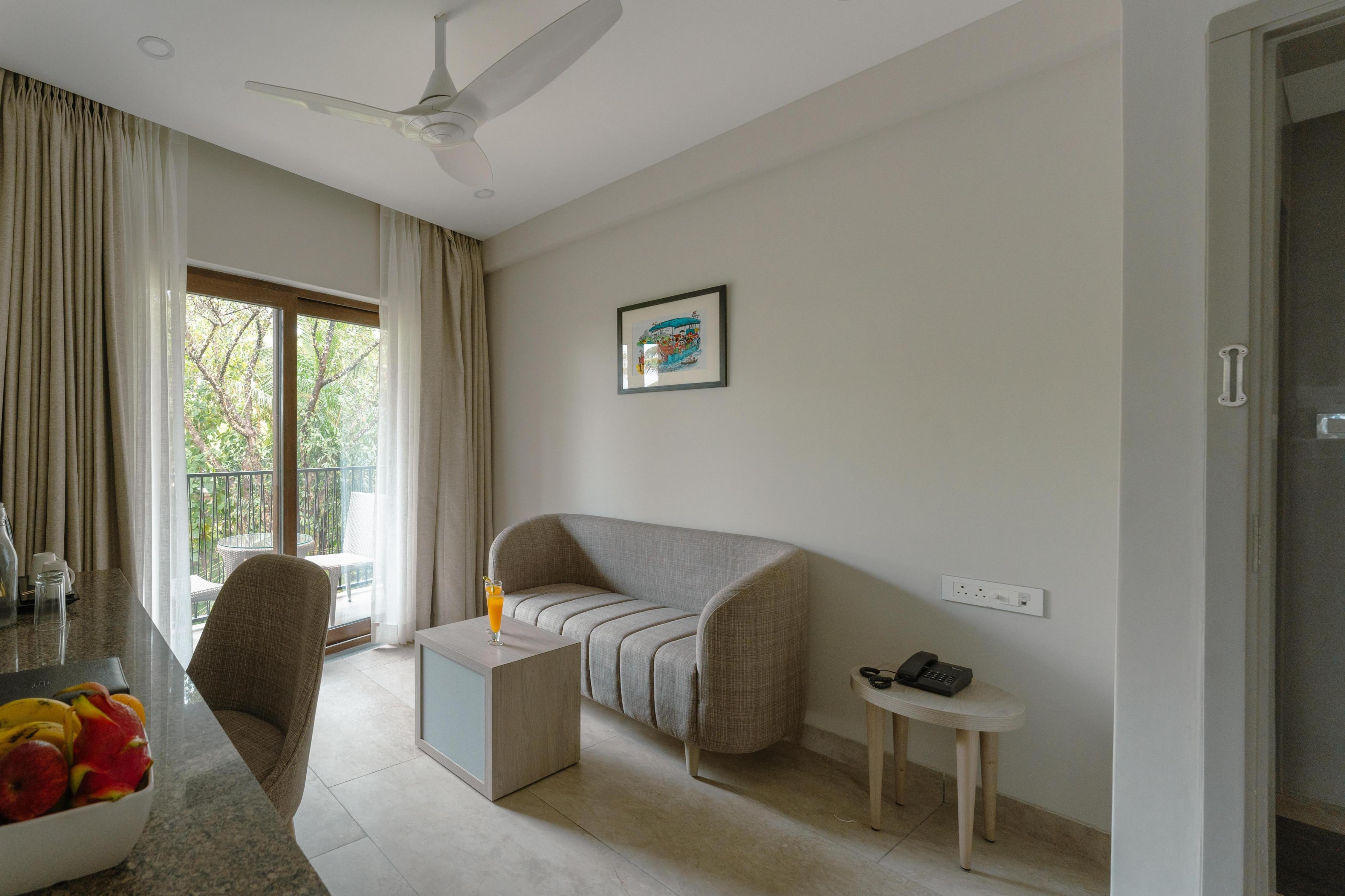 Comfort Inn Elite Room Type - Junior Suite