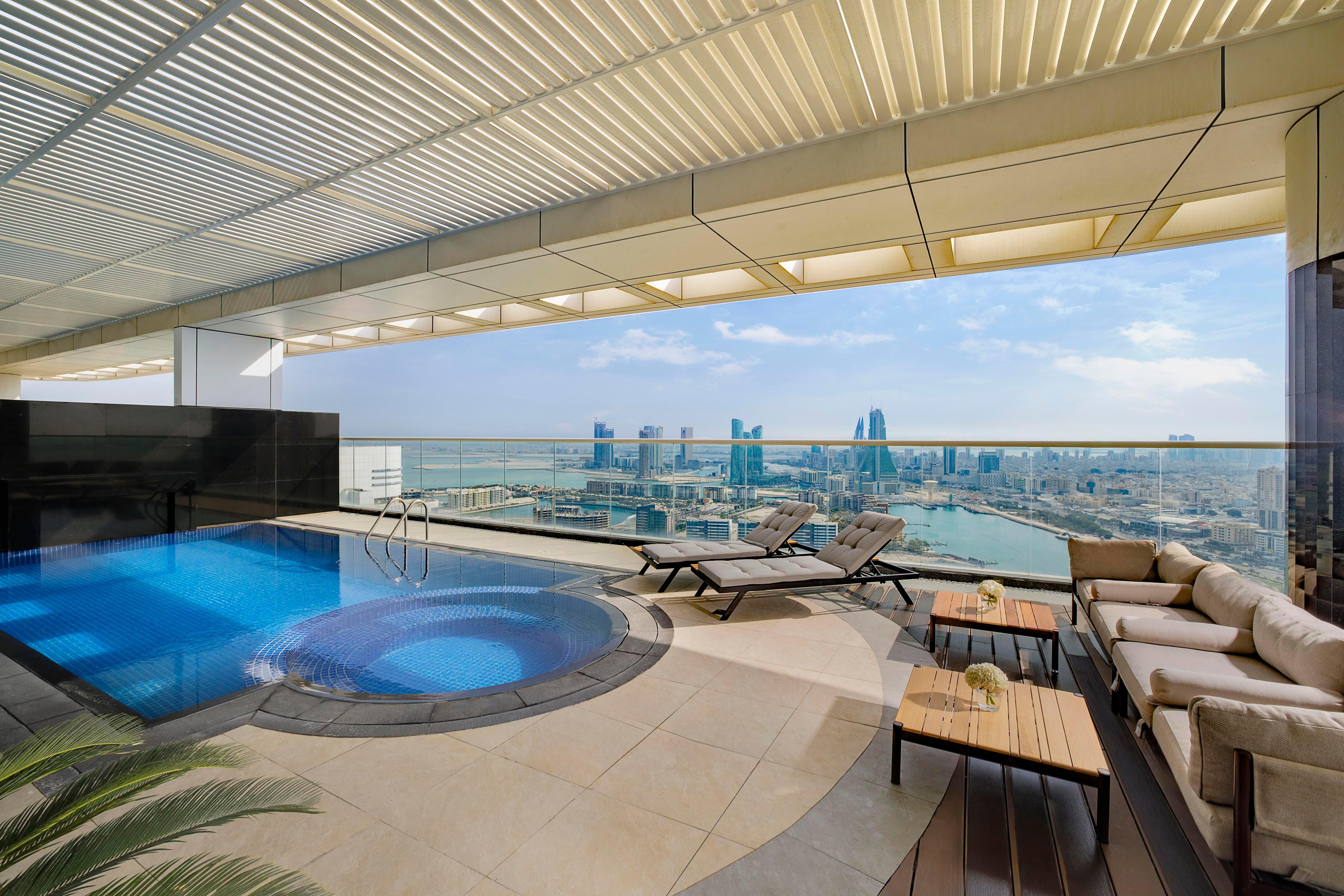 Hilton Bahrain City Centre Hotel & Residences - Tap to explore photos