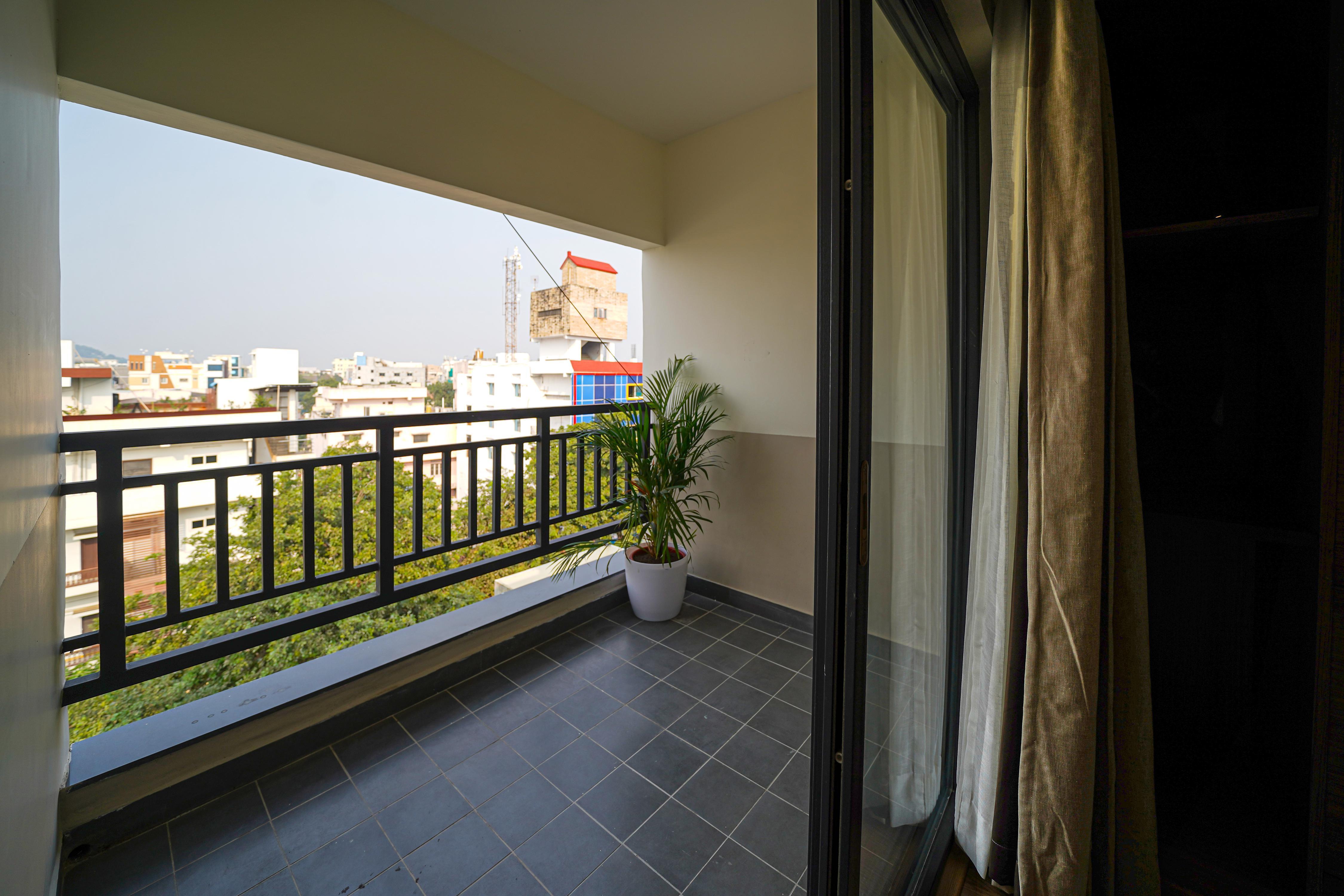 Olive Hotel Benz Circle, Vijayawada by Embassy Group - Tap to explore photos