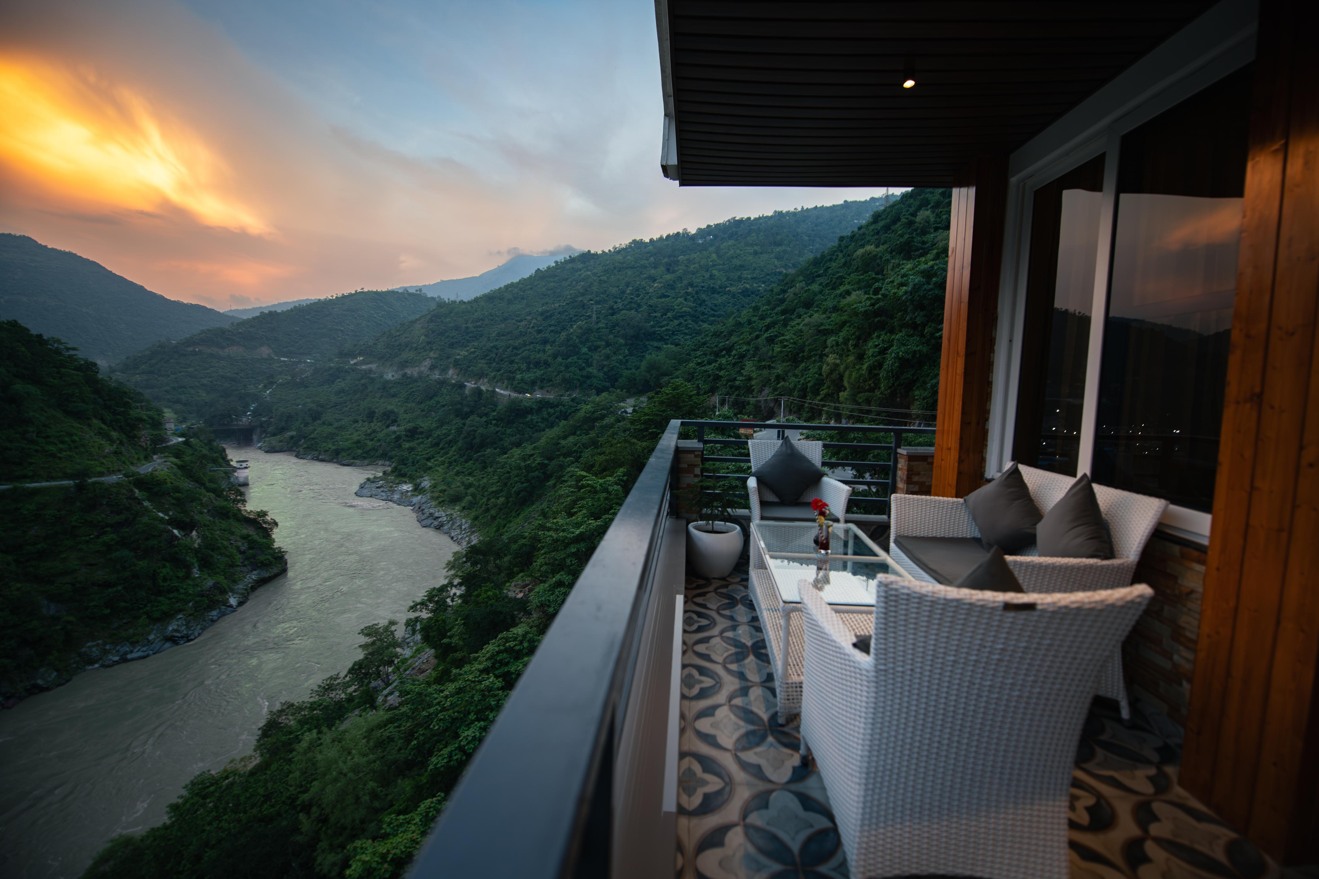 The tattva Devprayag Room Type - Executive Family Room