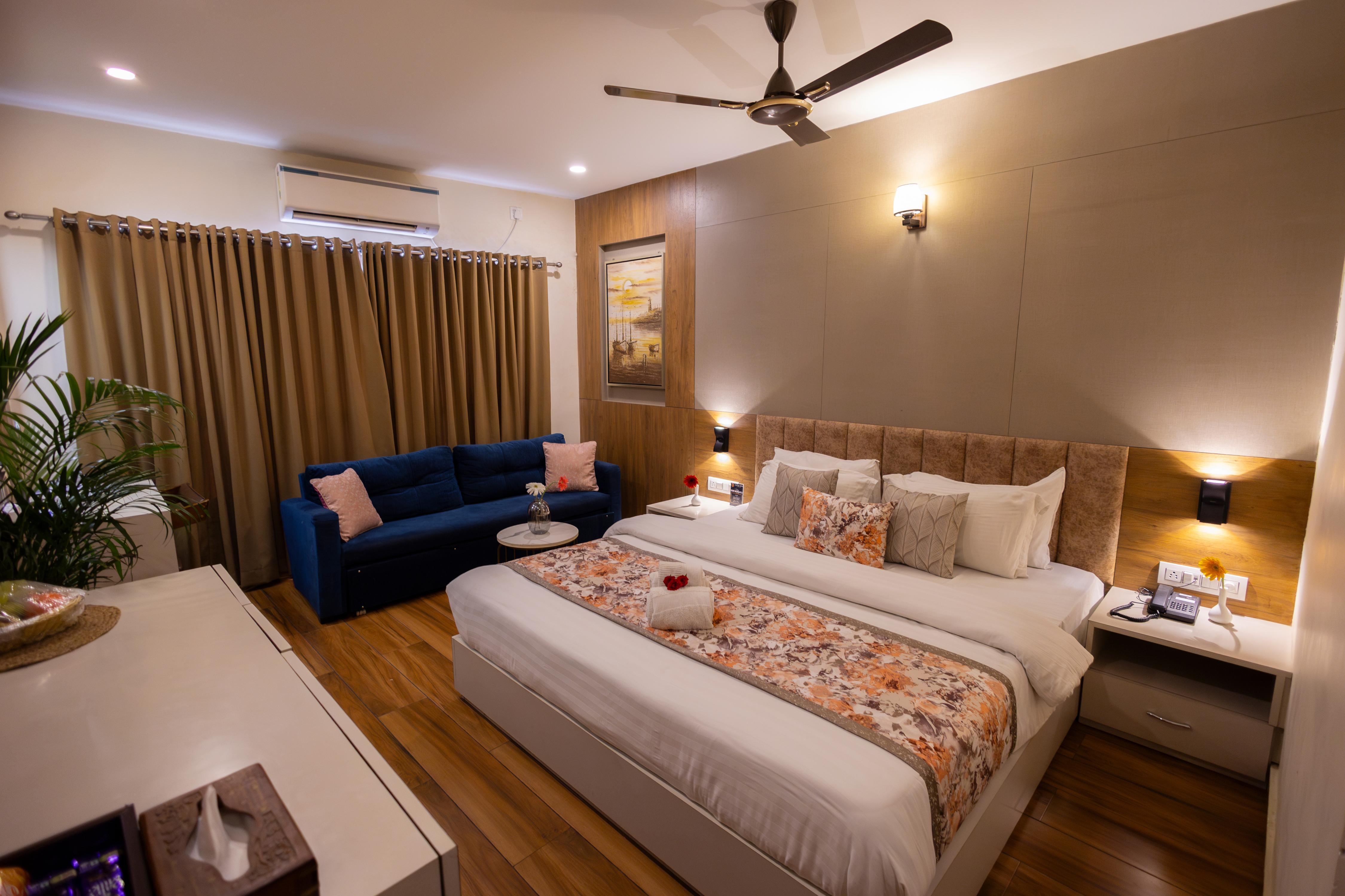 INDUS TIARA- A CORPORATE BOUTIQUE HOTEL Room Type - PREMIUM