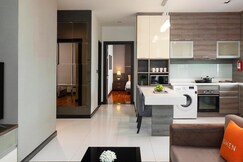 Lumen Bangkok Srinakarin