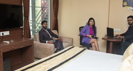 Park Eastern Hotel Room Type - Premium Room with Work Desk