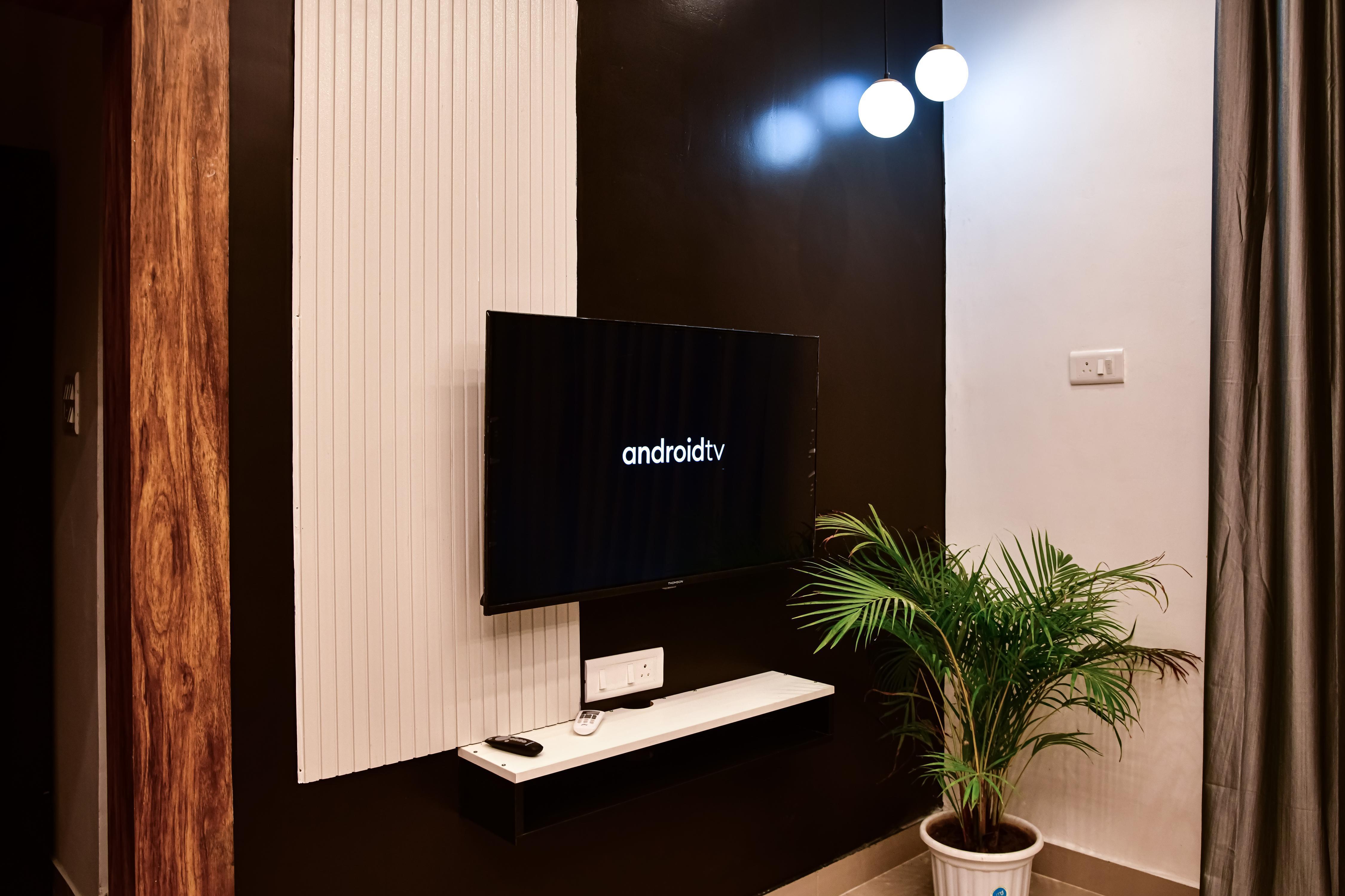 Saya's Abode (Railview Suites) - Tap to explore photos