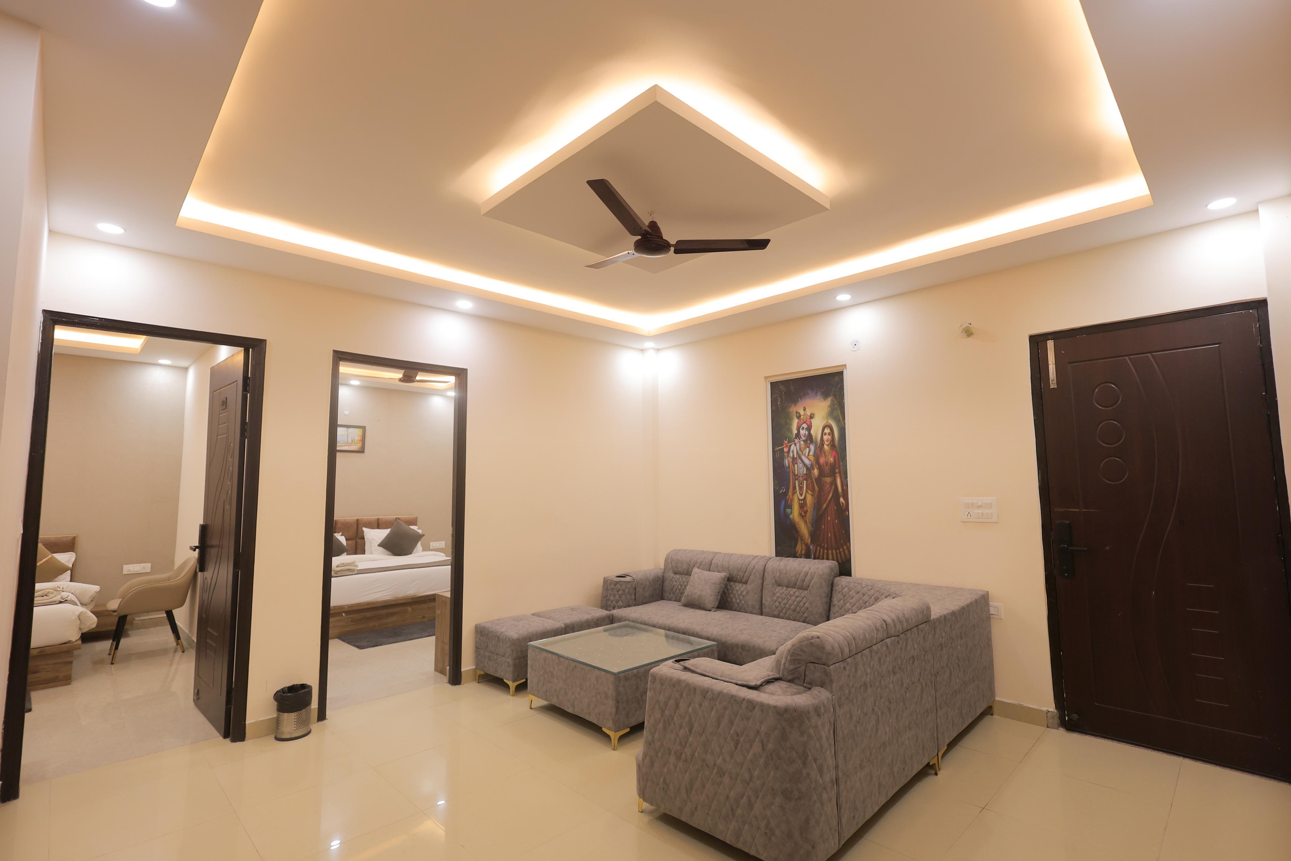 Hotel Mango Tree, Vrindavan-Near Prem Mandir. - Tap to explore photos