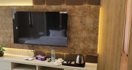 Hotel Namaskar Villa Room Type - Luxury King Bed Room