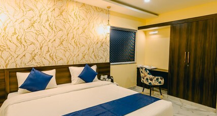 Livotel Premium Hotel Room Type - Deluxe Room