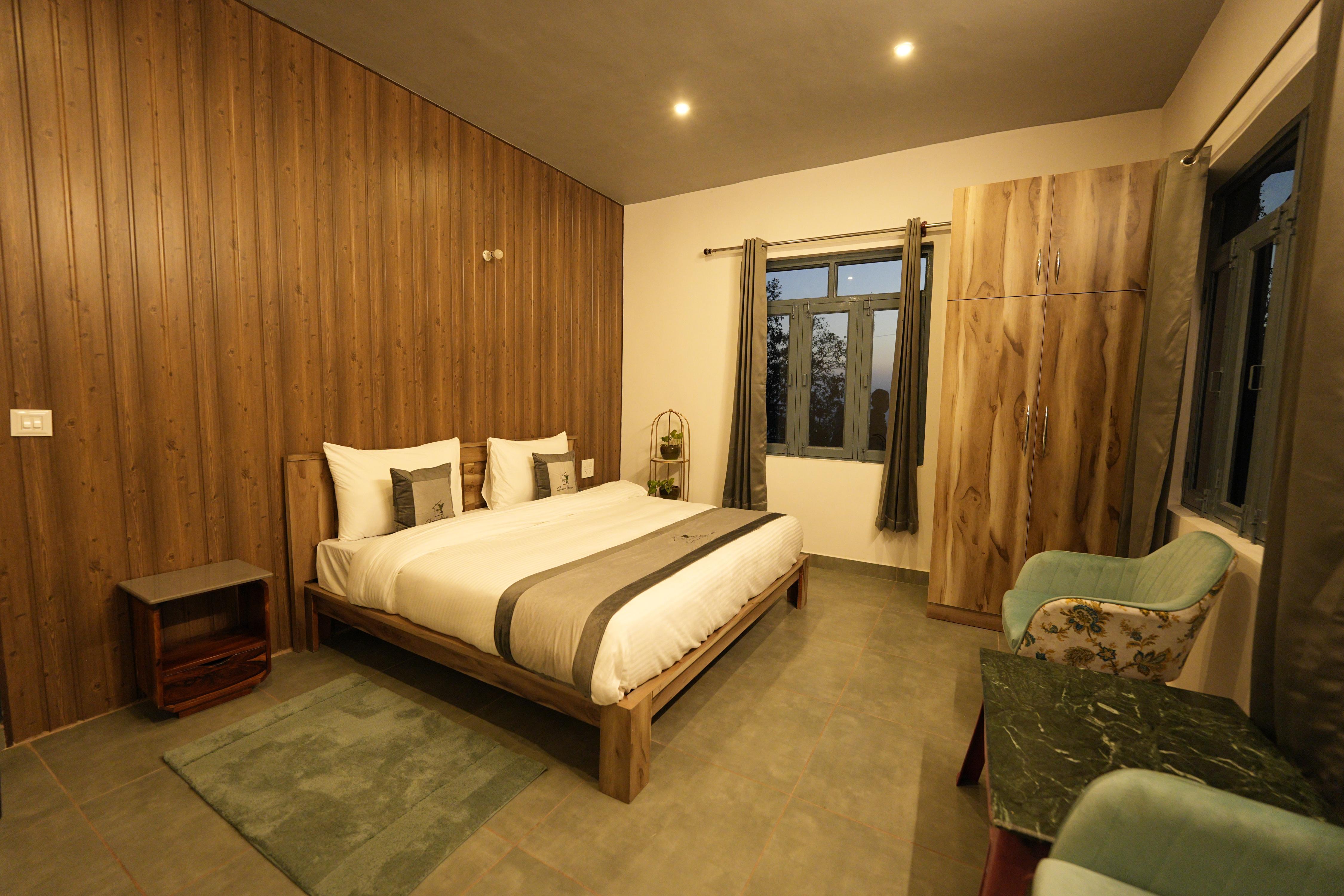 Green House Luxury Homestay - Tap to explore photos