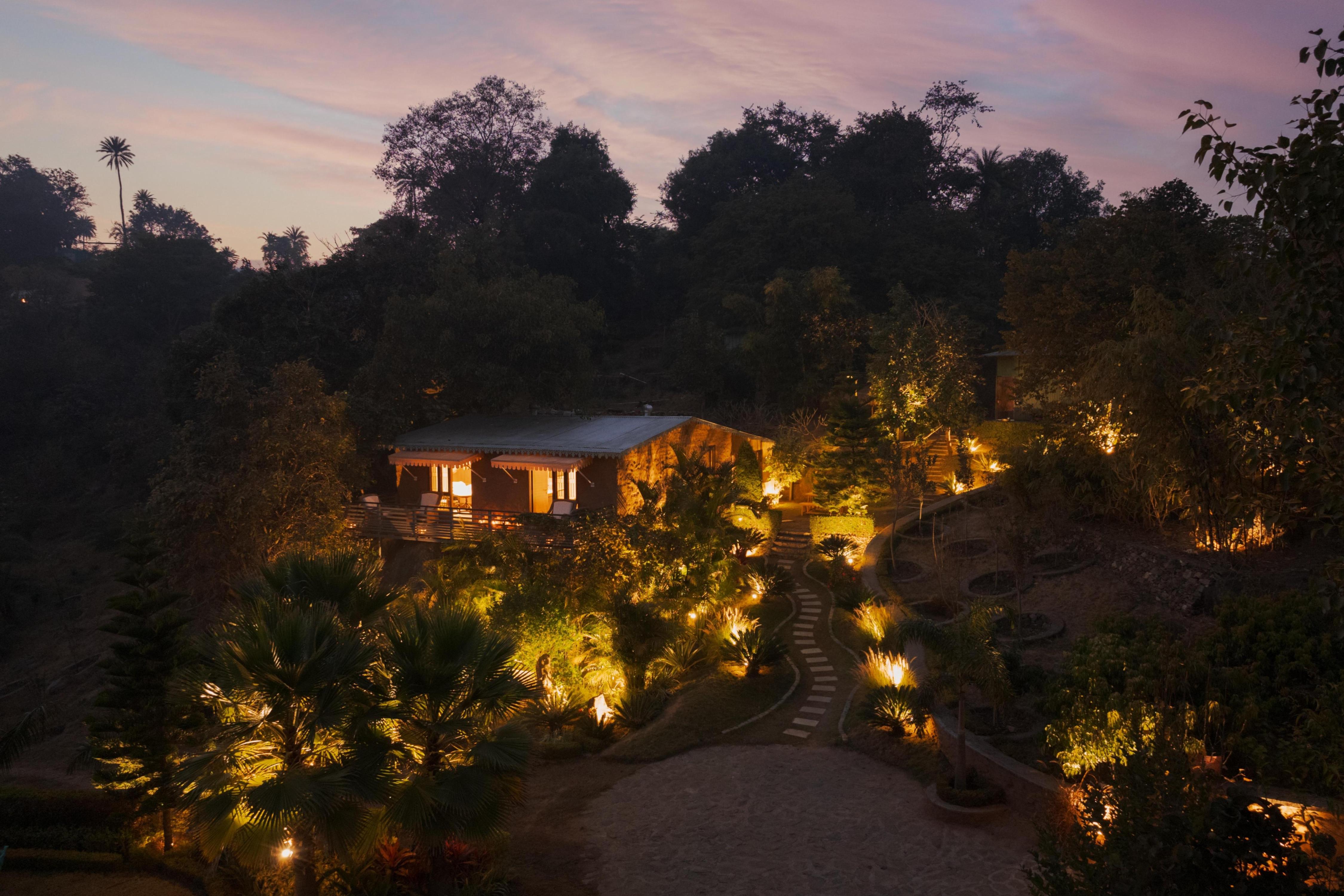 SaffronStays Sylvan Farms