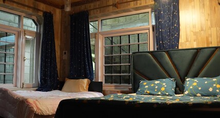De brook Room Type - Triple sharing room 