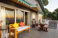 ELIVAAS Signature Ivory Ridge 9 BHK Cliffside Villa with Picturesque View