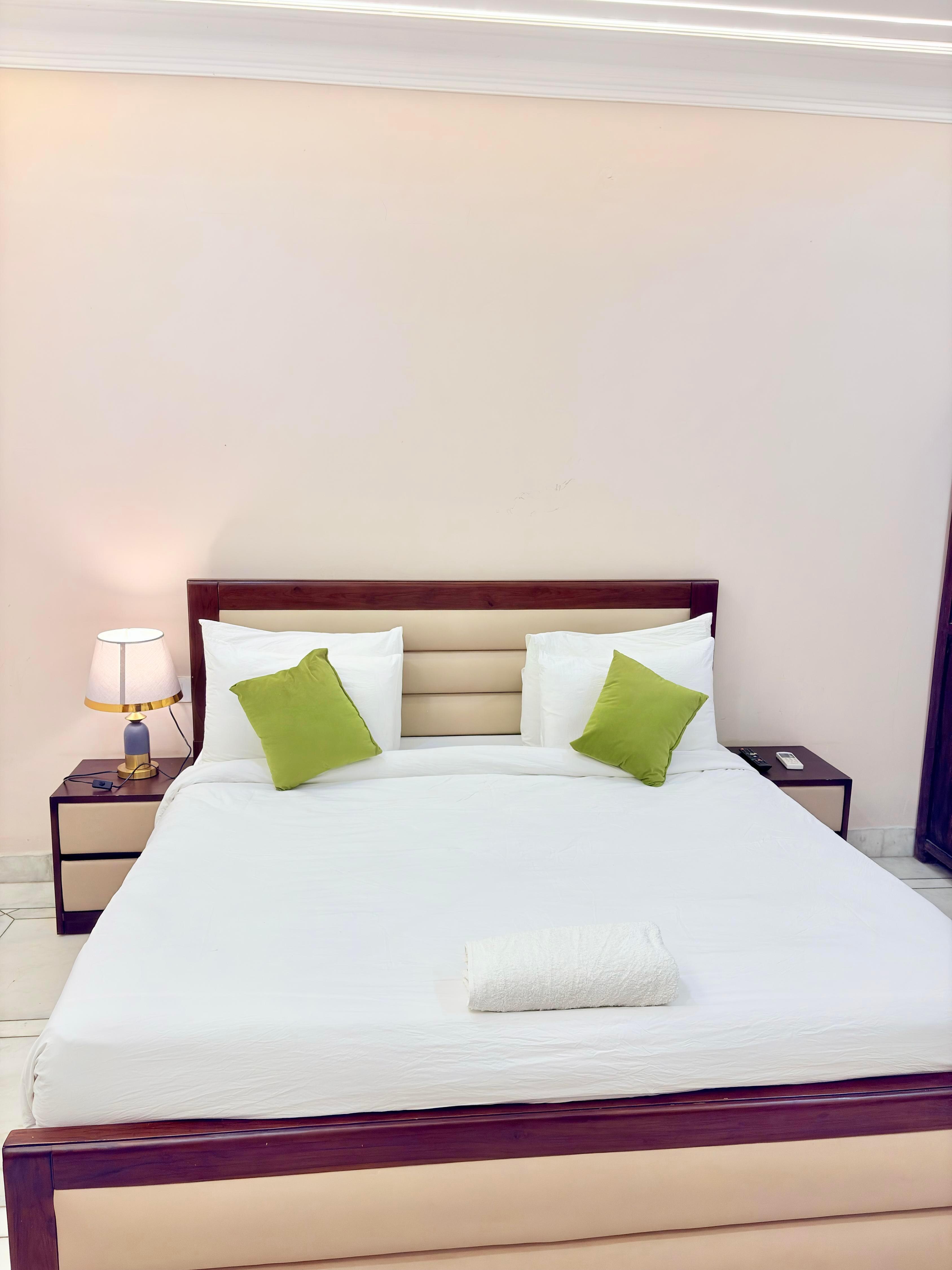 Gulmohar Residency Hauz khas - Tap to explore photos