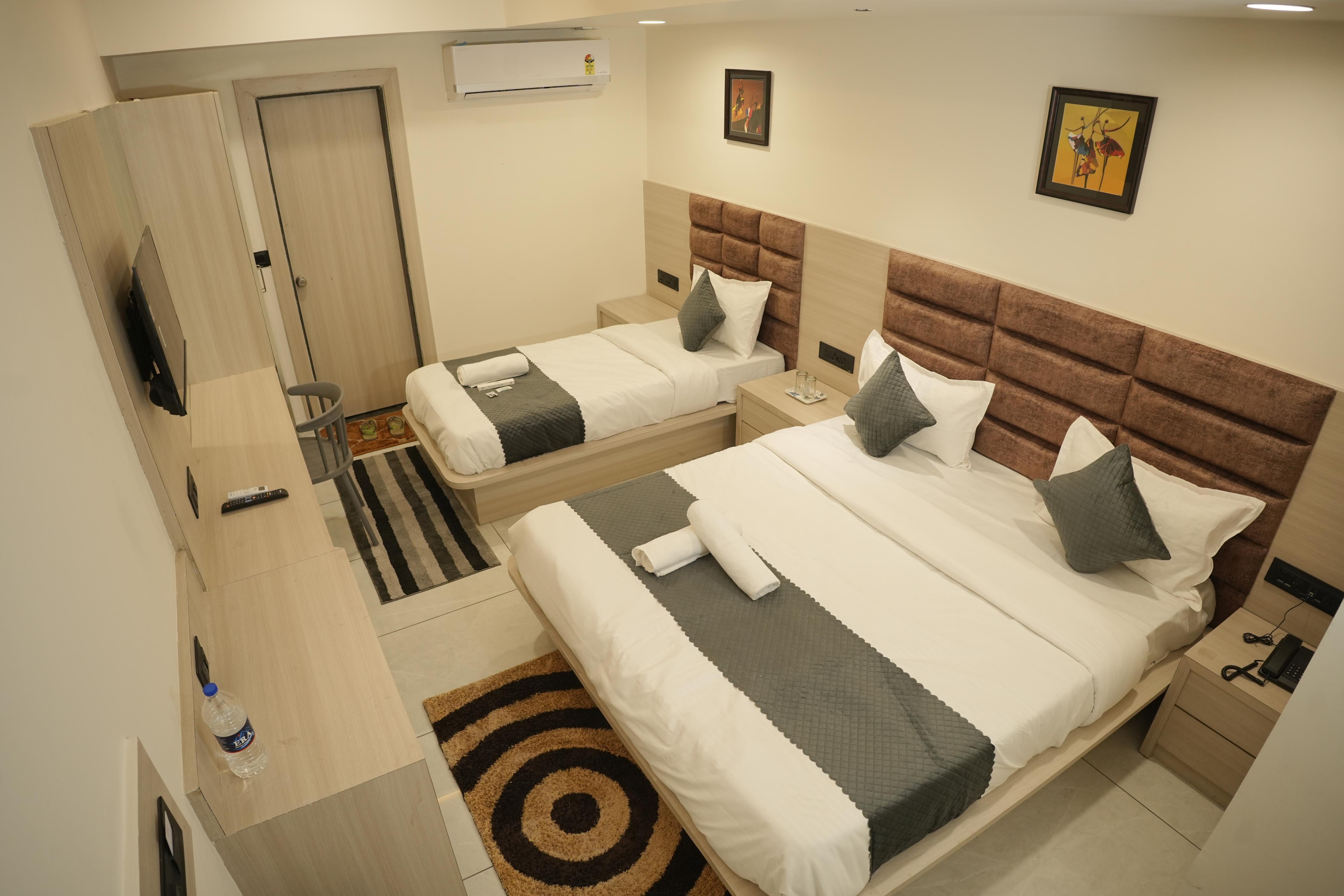 Hotel White Fortune Room Type - Family Three Bed Room