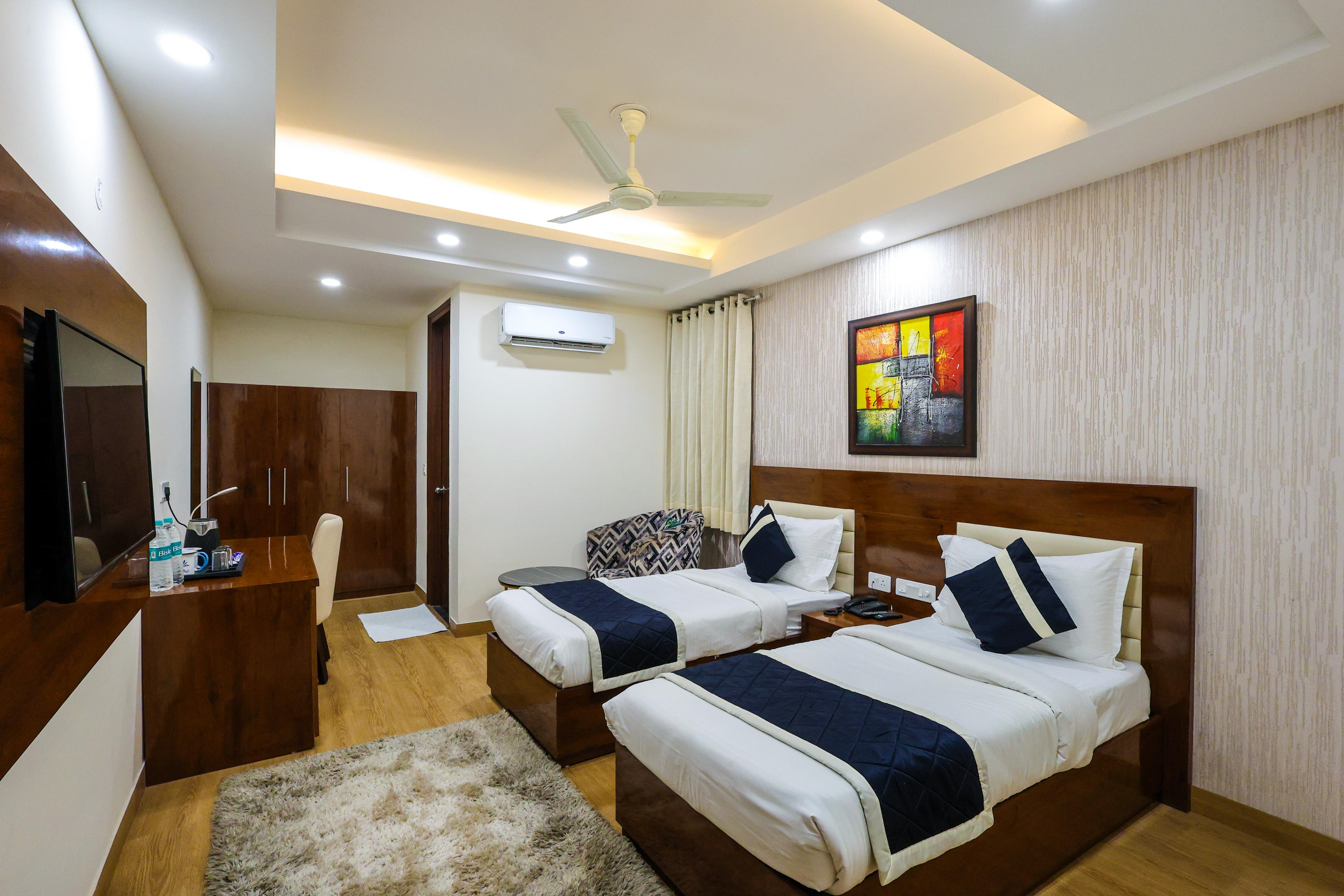 Nikko Palm Room Type - Premium Twin Room