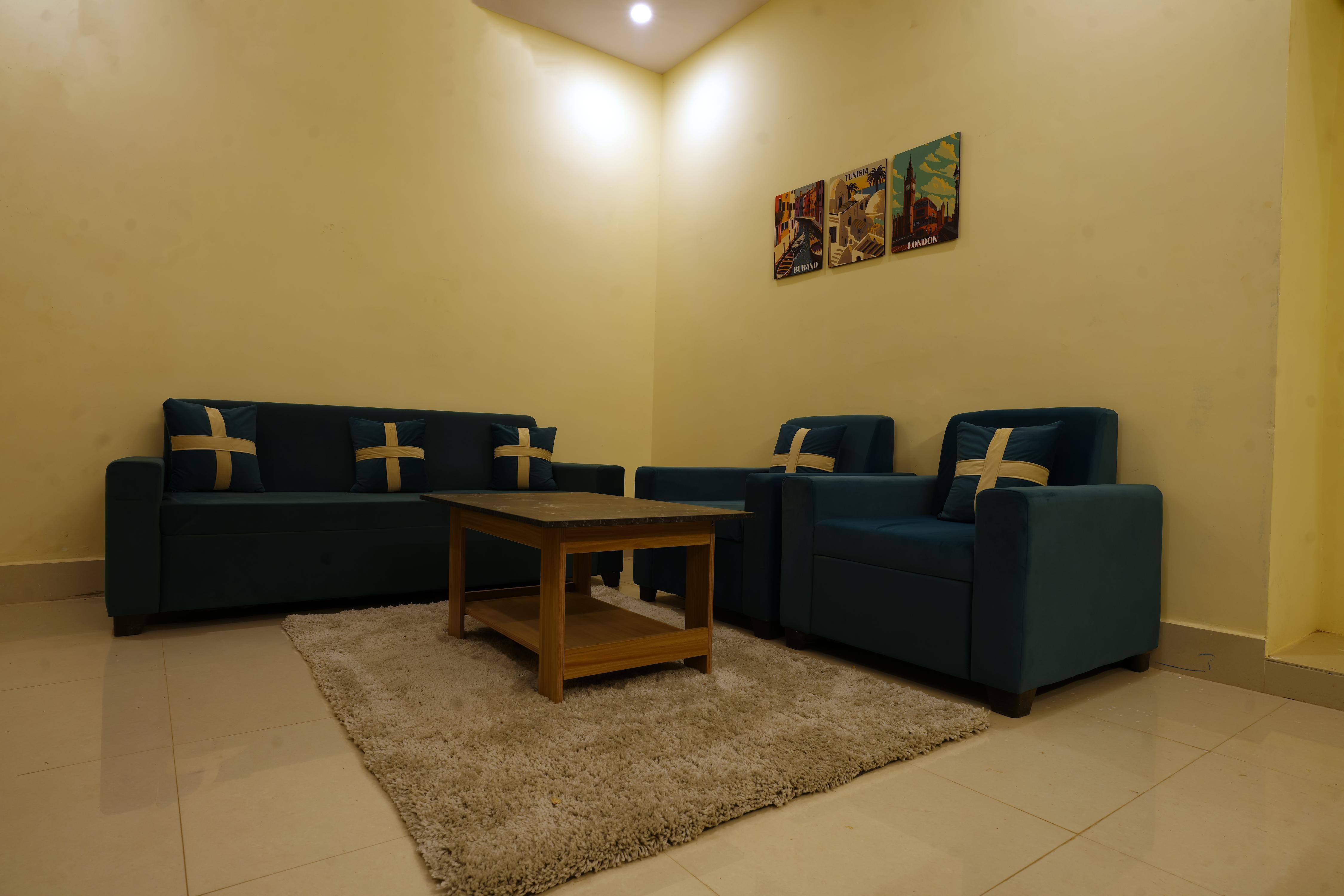 Sandeep Serviced Apartment Enire 1BHK - Tap to explore photos