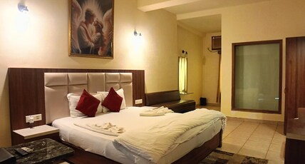 Ricardo Beach Resort Room Type - Deluxe Double Room