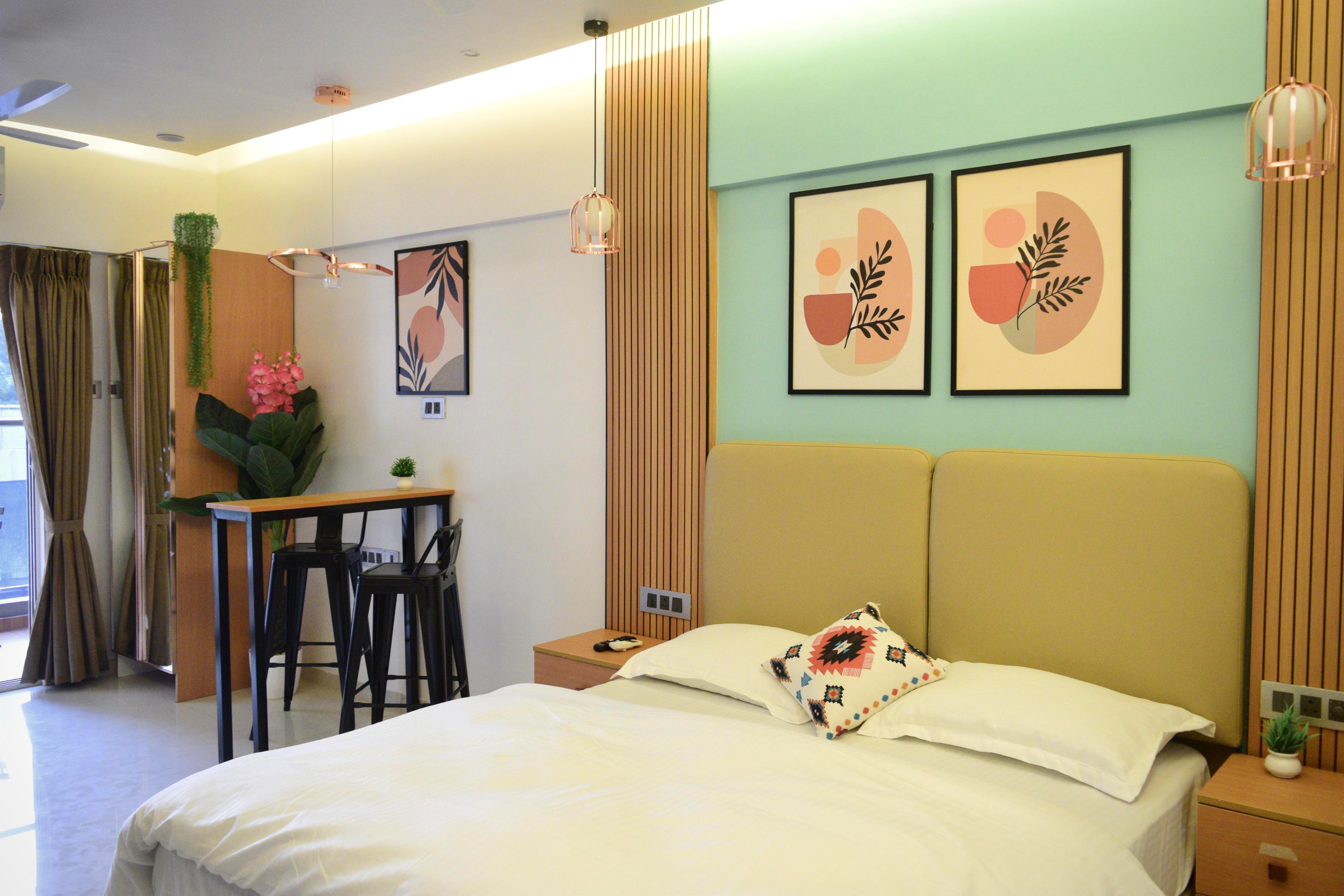 Abhibha Suites: Premium 1 BR Studio Apartments with Balcony Room Type - Vibin: Pvt Studio | Pool View Balcony | Luxe Interiors