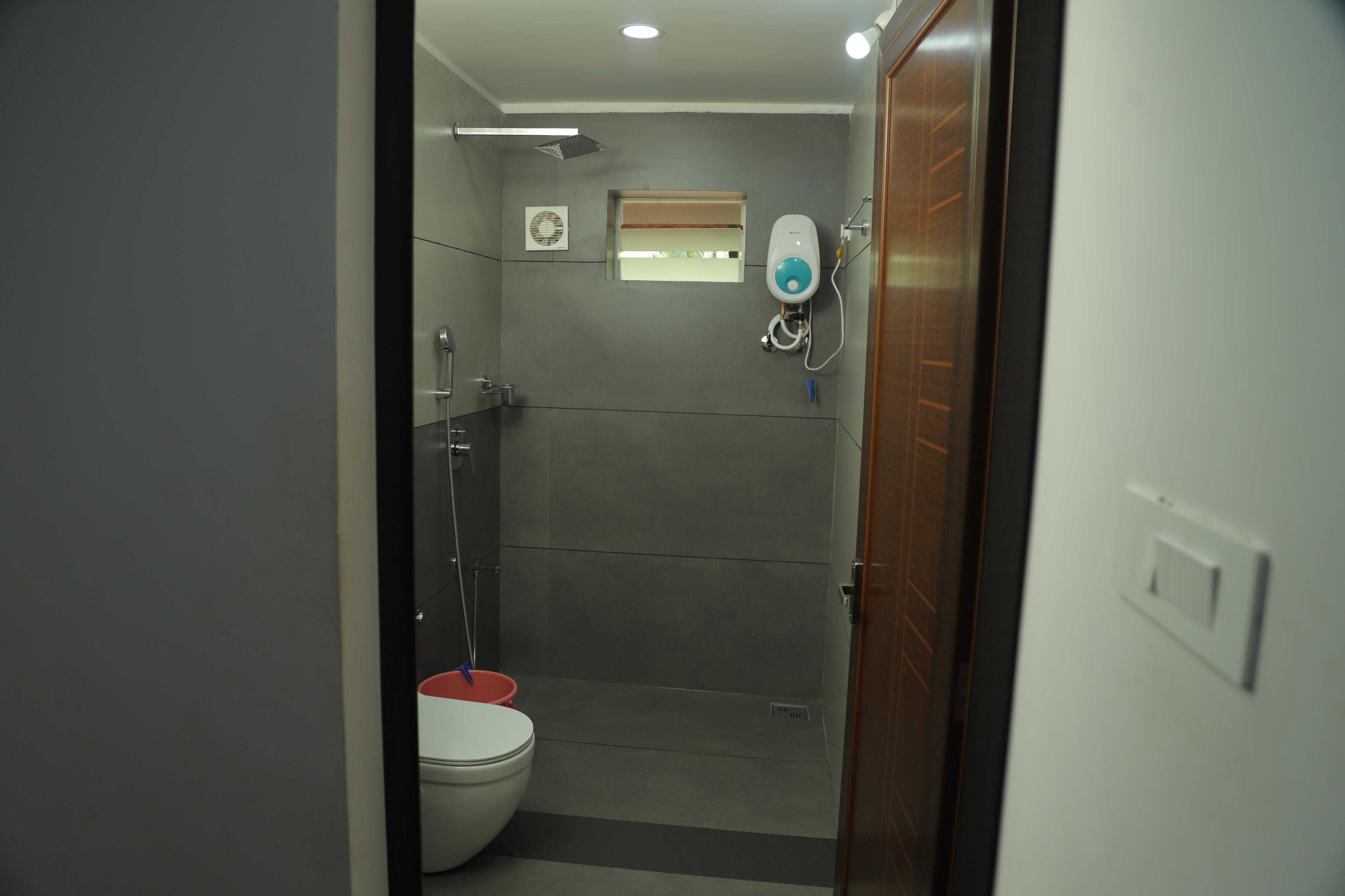 Poliyam Thuruth Eco Tourism Village Resort - Tap to explore photos