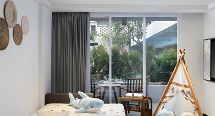 Hilton Garden Inn Bali Nusa Dua Room Type - KING DELUXE FAMILY SUITE