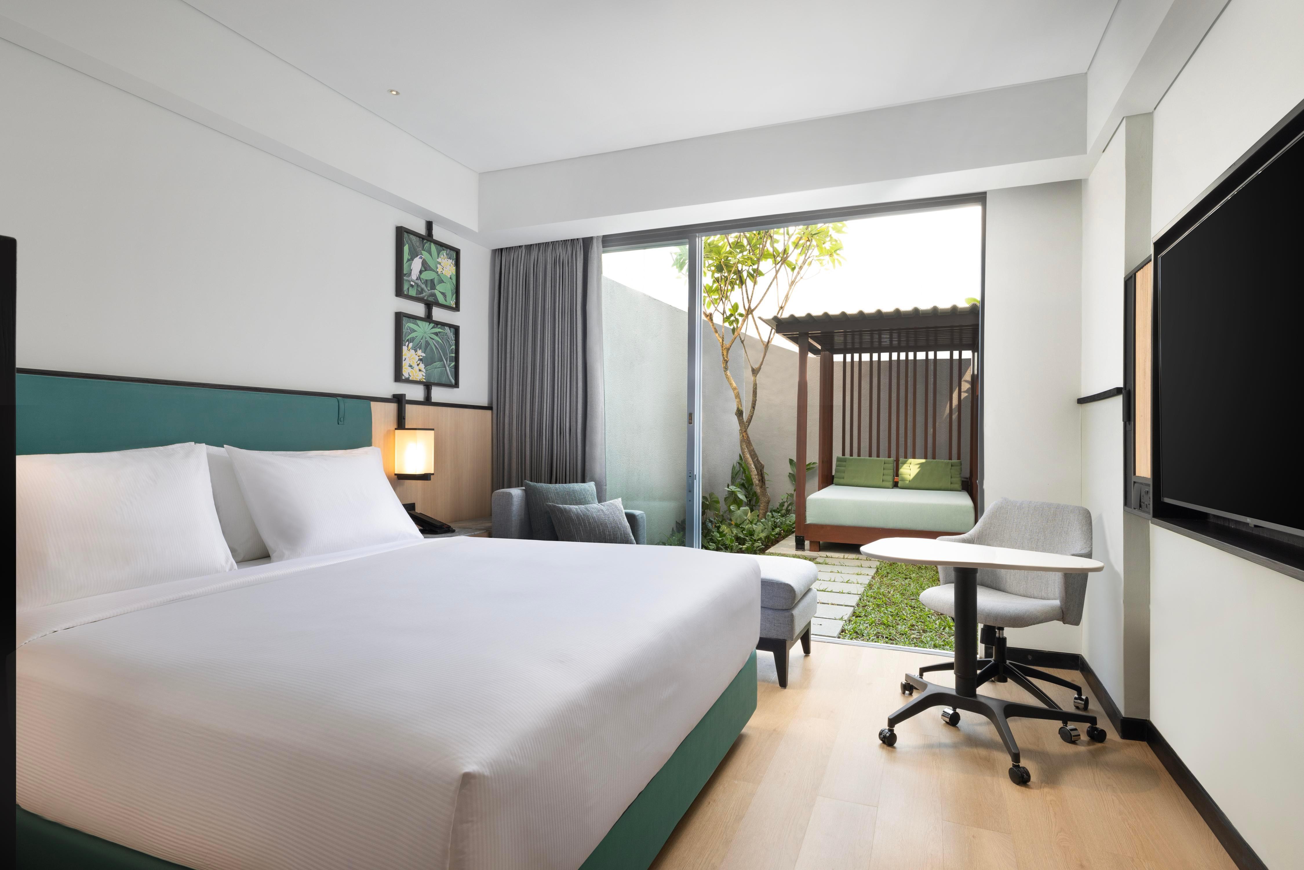 Hilton Garden Inn Bali Nusa Dua - Tap to explore photos