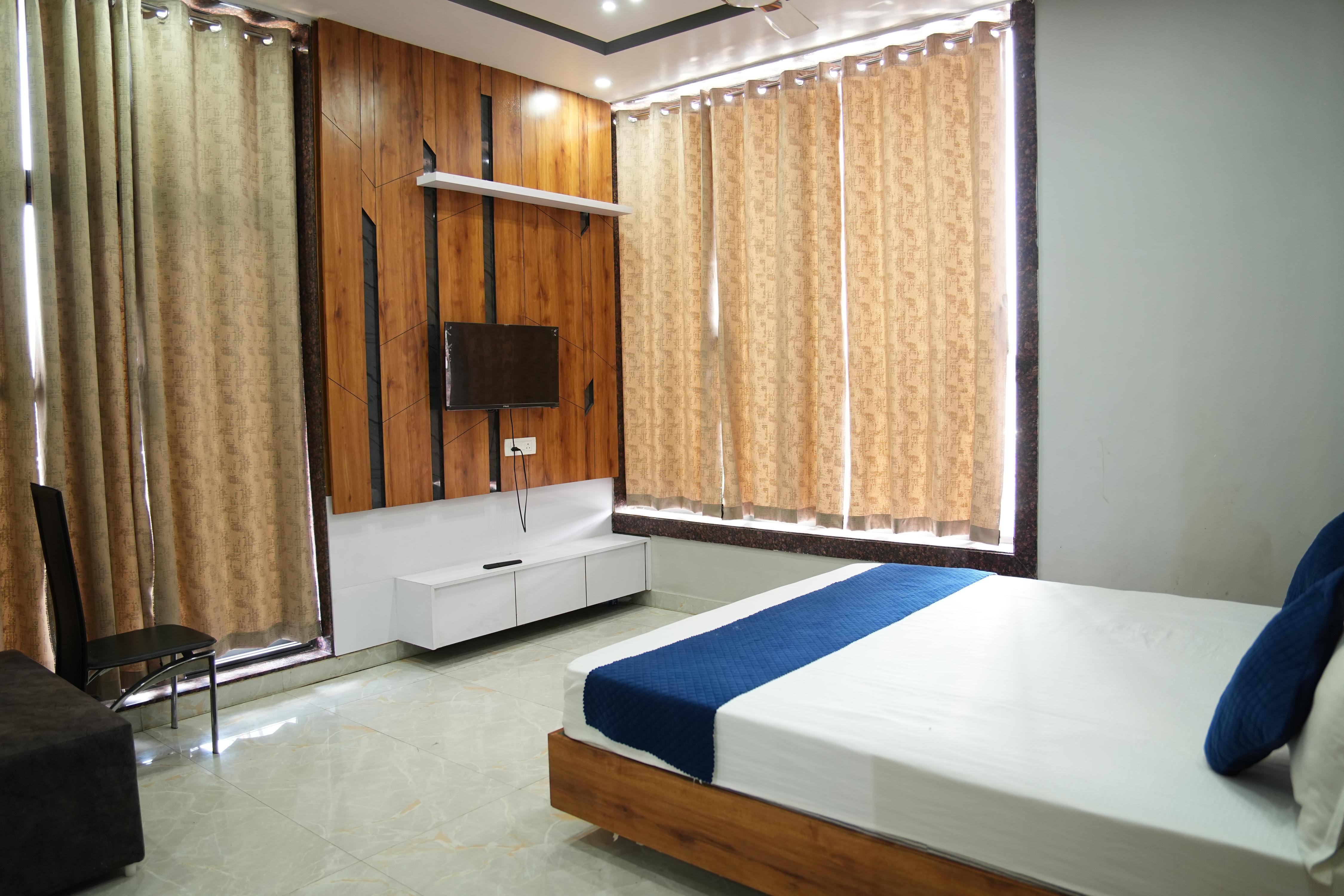 HOTEL DEV KRIPA