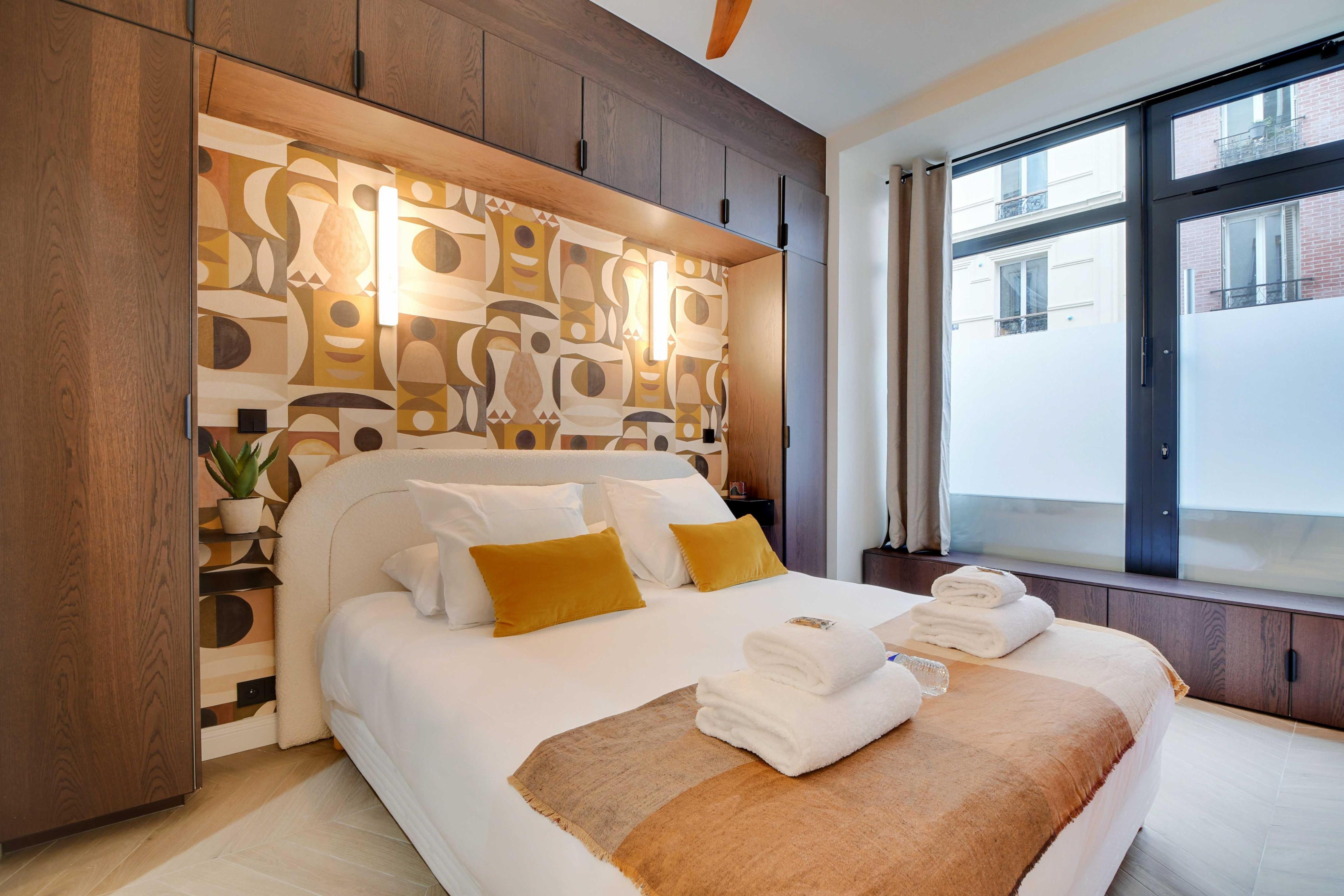 Superb apartment -1BR/4P- Montmartre - Tap to explore photos