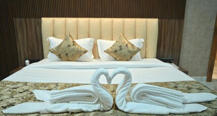 SKY Hotel And Resort Room Type - SUIT ROOM