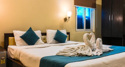 Aditya International Room Type - Deluxe Rooms