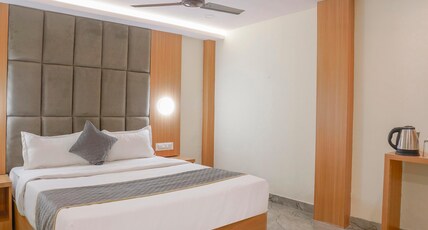 Hotel Crystal Castle Room Type - Super Deluxe Room
