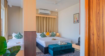 Perfectstayz Premium Kaashin 100 meters from Ganges Room Type - Family Triple room with Gagnes view Perfectstayz Premium Kaashin 100 meters from Ganges Room Type - Family Triple room with Gagnes view