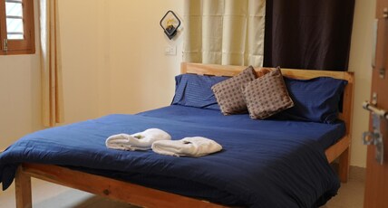 Skyard Hostel & Homestay (Harsil Valley) Room Type - Deluxe double room