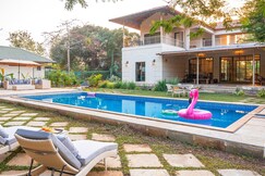 ELIVAAS Casa Mocha | Exquisite 5-BHK Retreat with Pvt Pool, Verandah & Ent Lounge