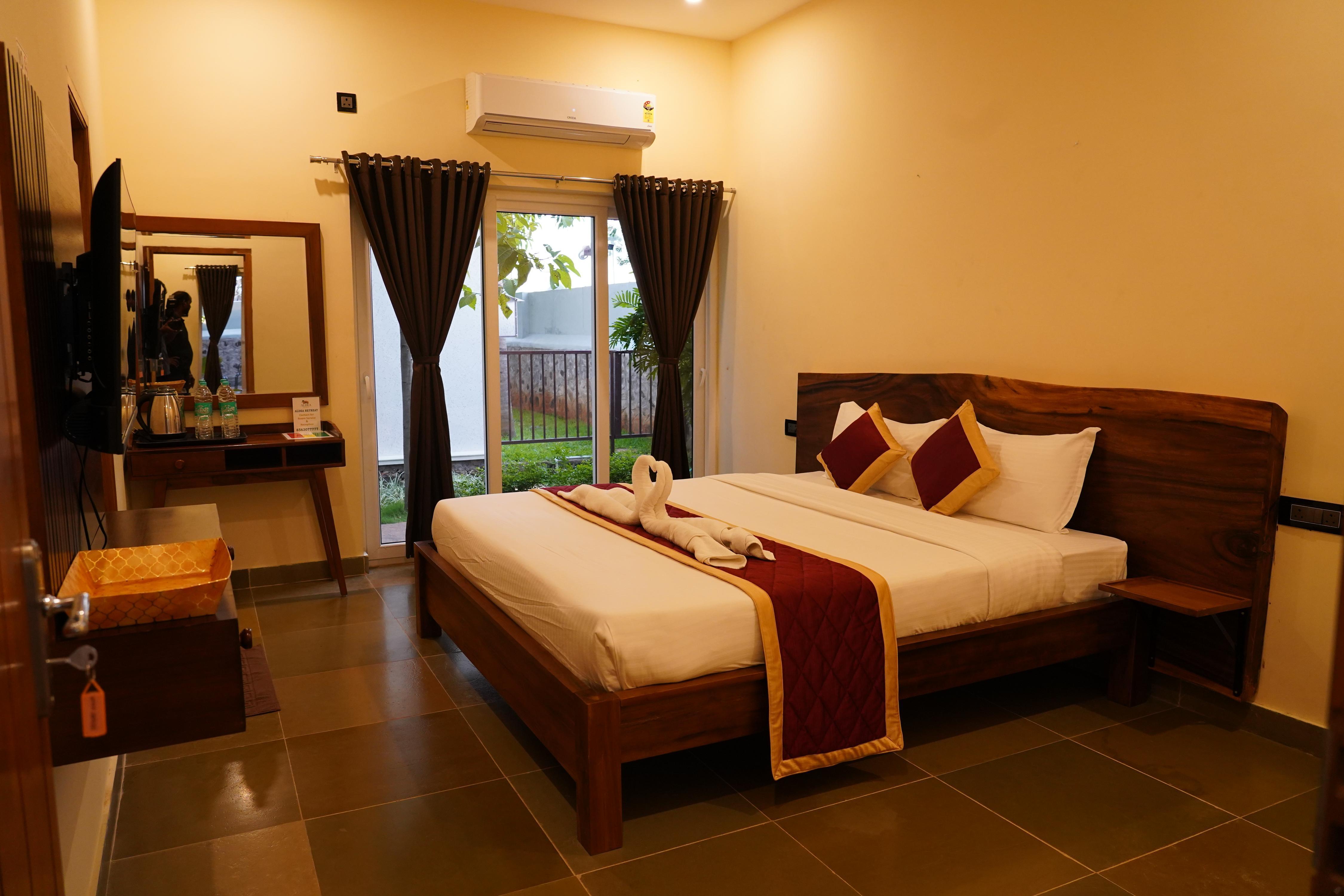 Aldea Retreat Resort Room Type - Three Bedroom Presidential Pool Villa