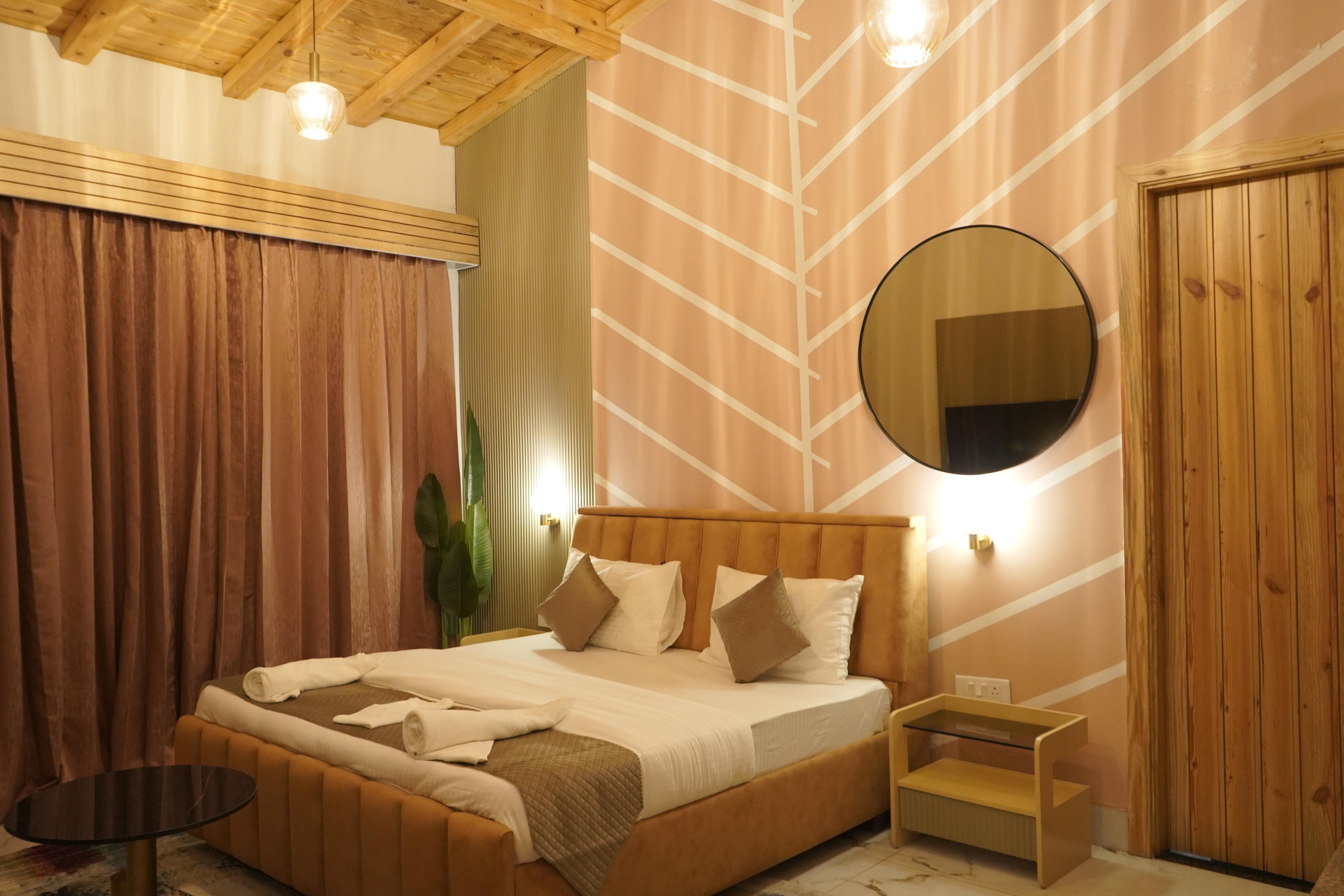 The Uptown Kingdom Luxury Homestay Near By Mukteshwar Temple Room Type - 2 BHK Premium Apartment Hill View