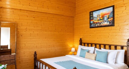 The Urban Escape By Alaya Stays Room Type - The Urban Escape| Premium Suite with Valley View The Urban Escape By Alaya Stays Room Type - The Urban Escape| Premium Suite with Valley View
