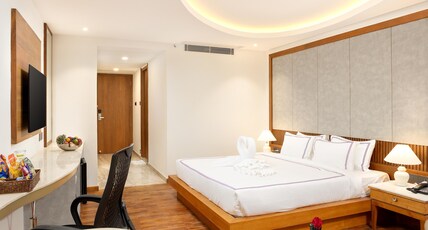 Hotel Explora Calicut by Nova Room Type - Deluxe King Room