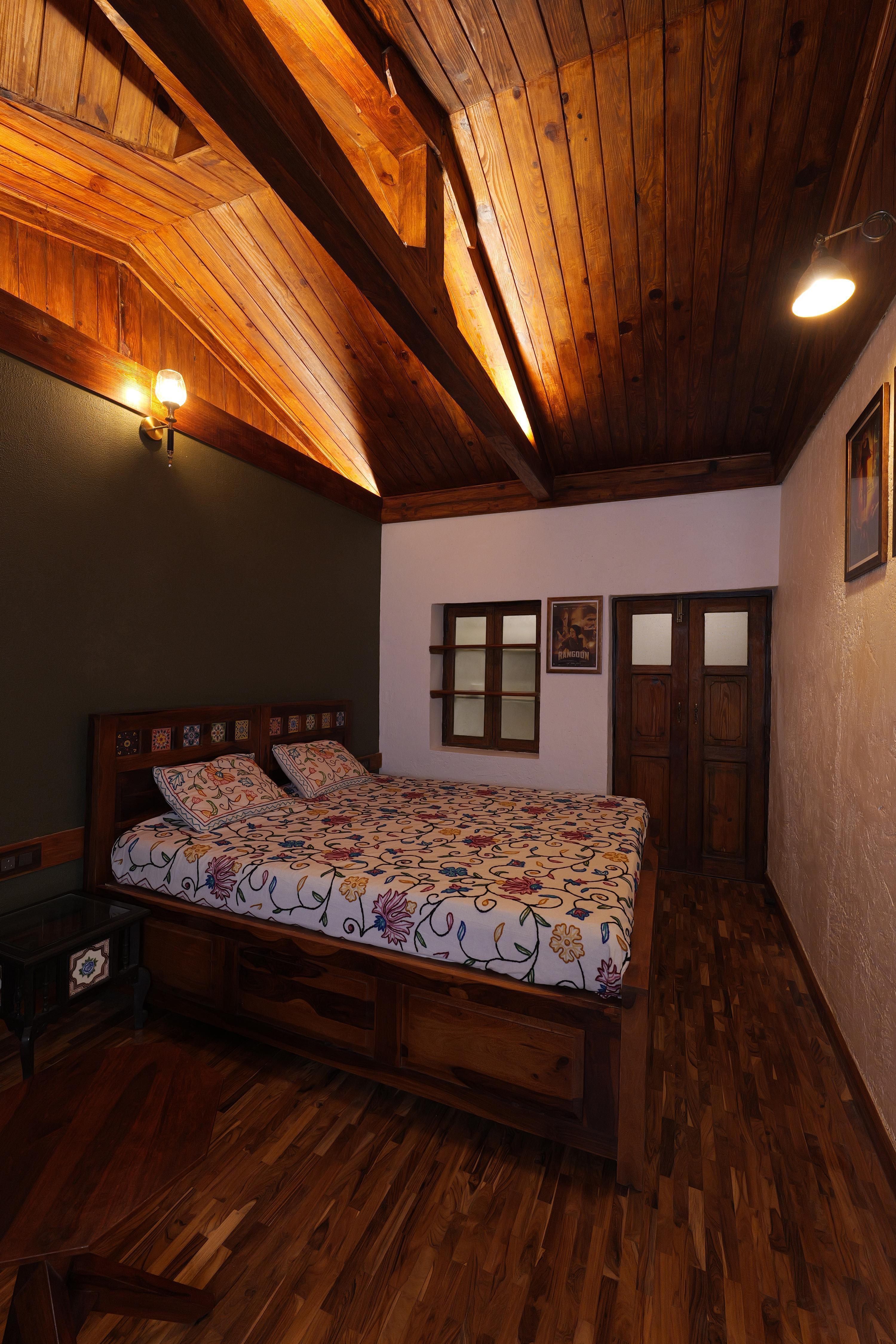 Aasmaani Cottage - 2BHK Family Cottage - Tap to explore photos