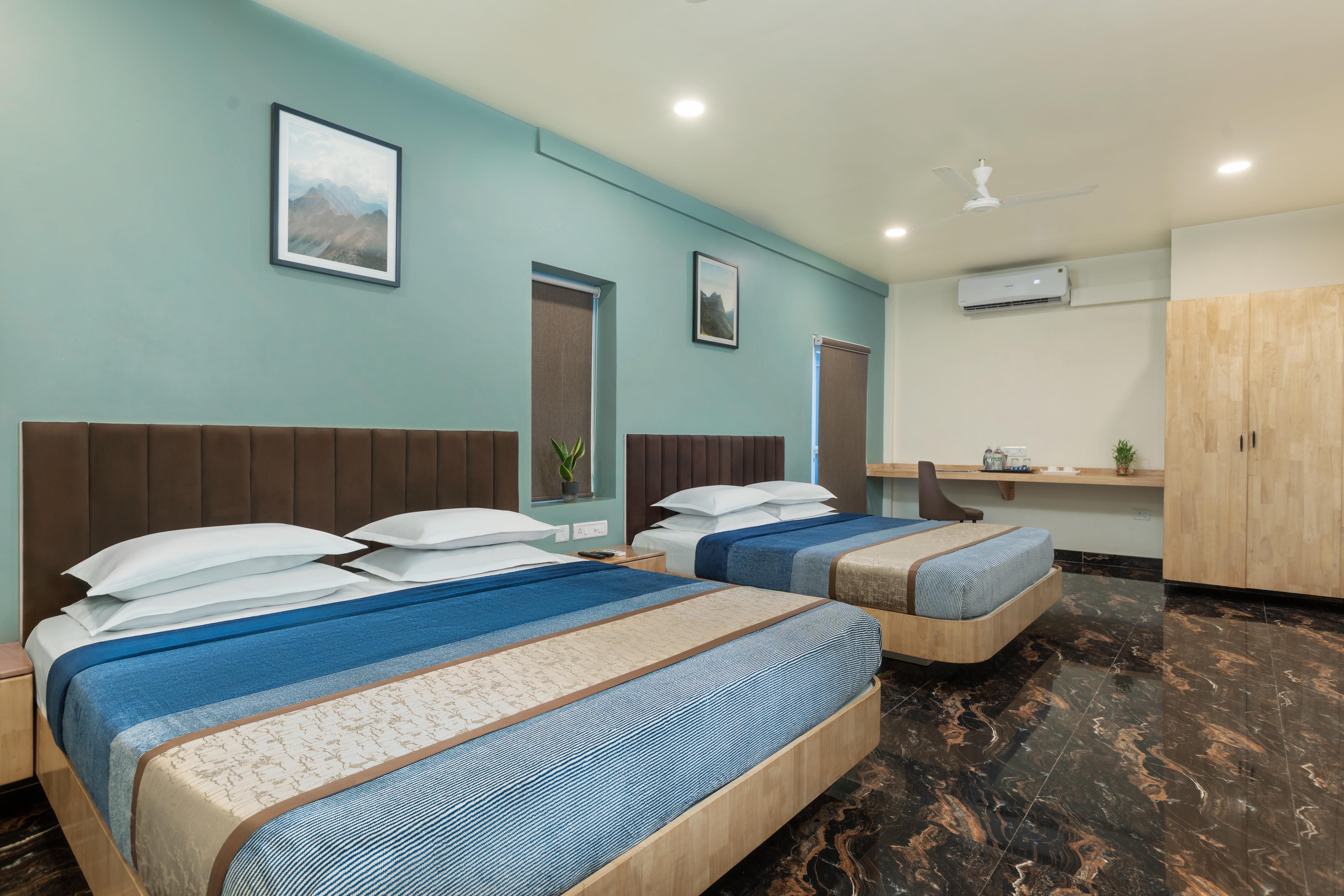 Greens Estate Business Class Hotel - Tap to explore photos