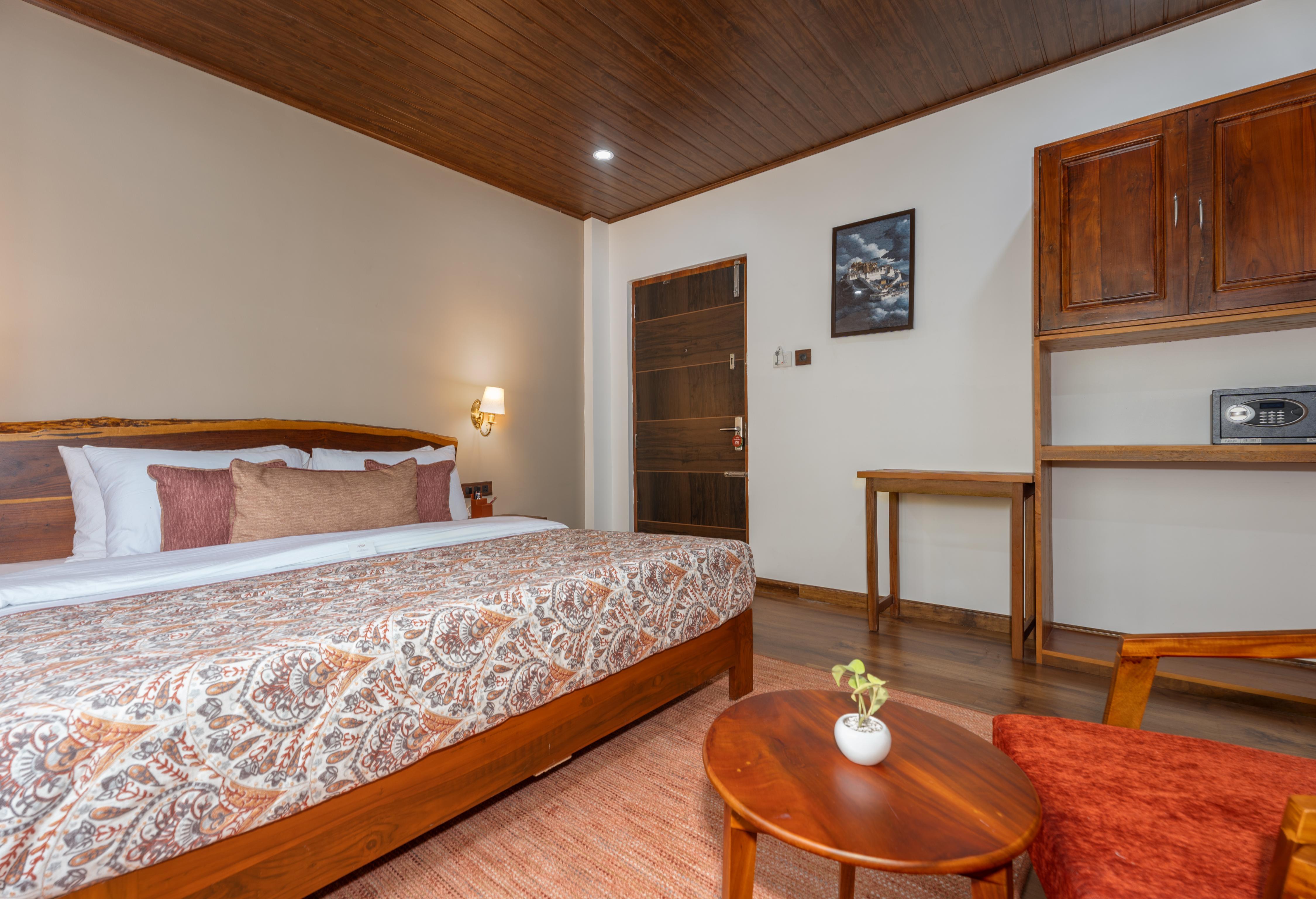 Summit Enigma Resort & Spa, Lamahatta - Tap to explore photos