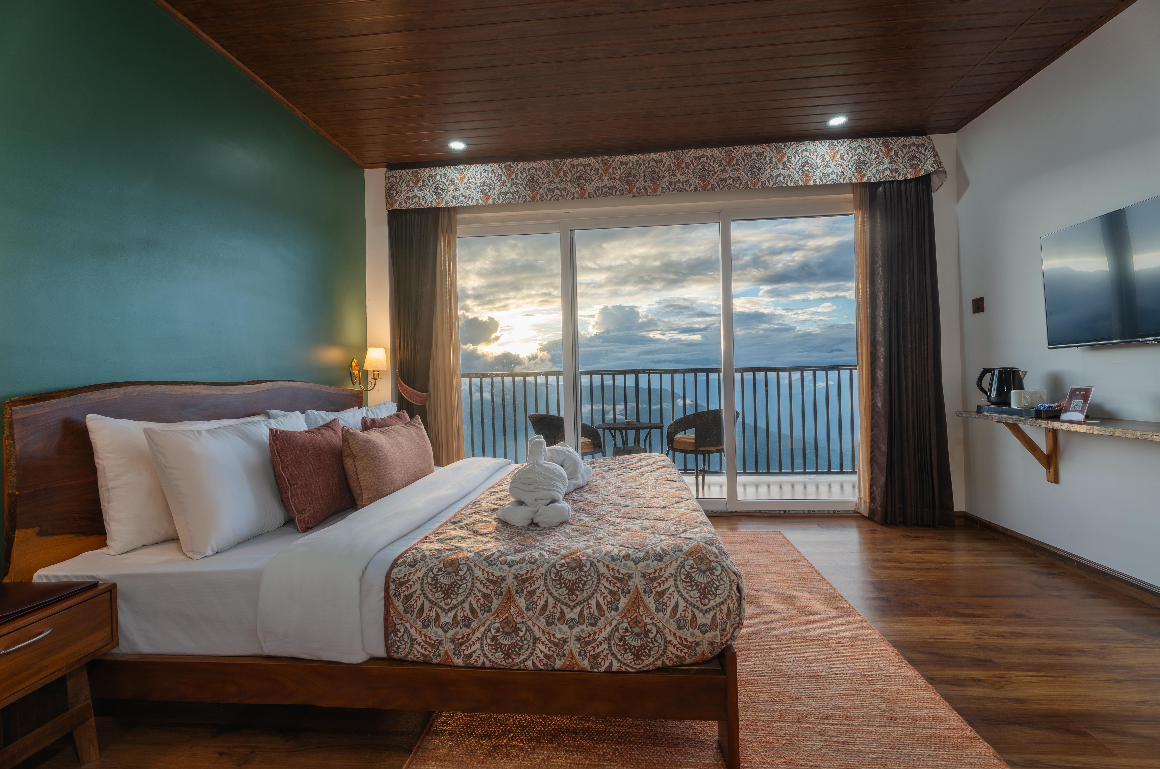 Summit Enigma Resort & Spa, Lamahatta Room Type - Premium View Room with Private Balcony