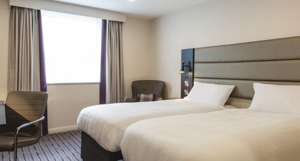 Premier Inn Leamington Spa Town Centre Room Type - Twin Room