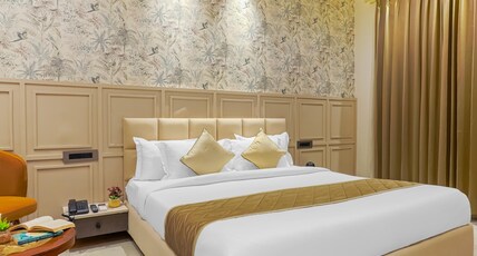 Elegance A Boutique Stay Room Type - Superior King Room