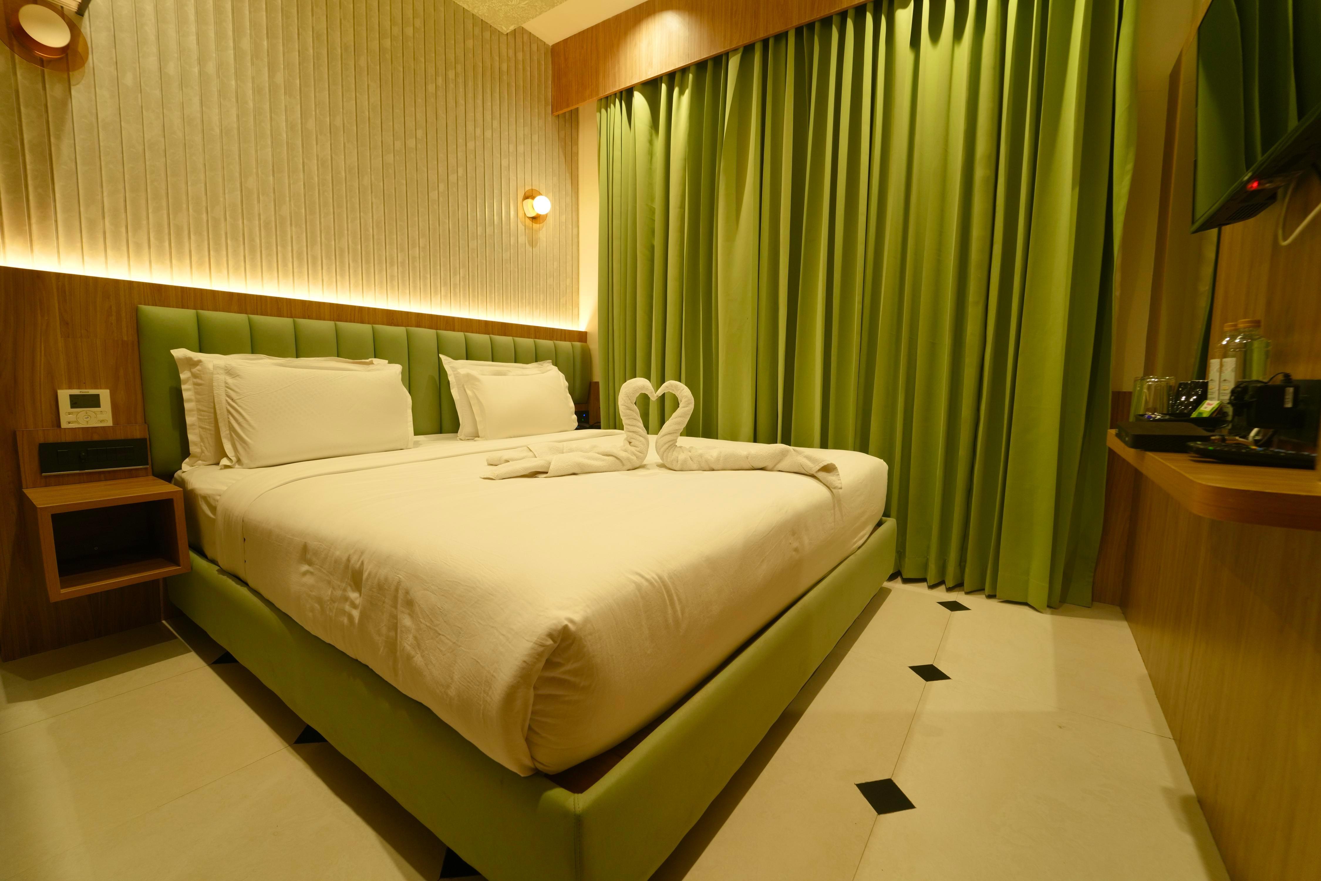 Yuvraj Land Mark Room Type - Mini Executive Room