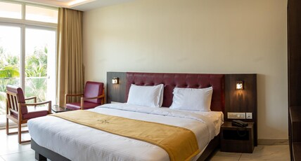 The Pearl Shine Room Type - DELUXE ROOM
